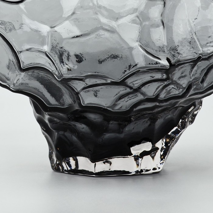 Ваза для цветов «Диаманд блэк» из черного стекла 16×19×19 см Ваза для цветов «Диаманд блэк» из черного стекла 16×19×19 см