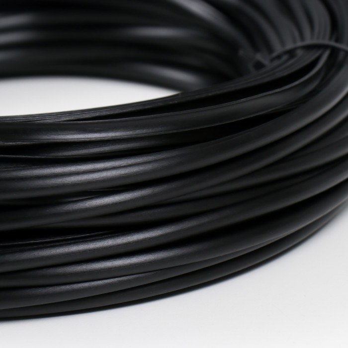 Ротанг искусственный гладкий 6 мм 100 м полутрубка (черный) Ротанг искусственный гладкий 6 мм 100 м полутрубка (черный)