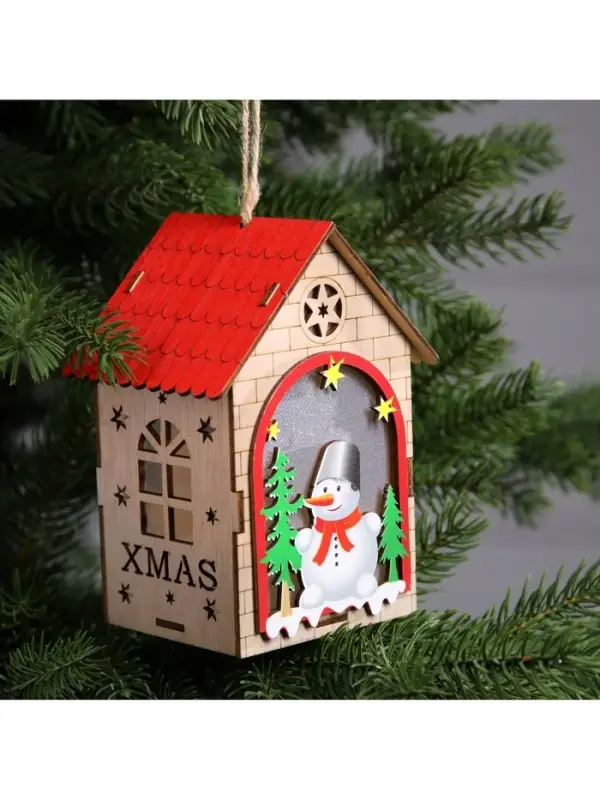 Ёлочная игрушка &laquo;Домик со снеговиком&raquo;, 14.5&times;11&times;8.5 см, 1 LED, от батареек, свечение тёплое белое