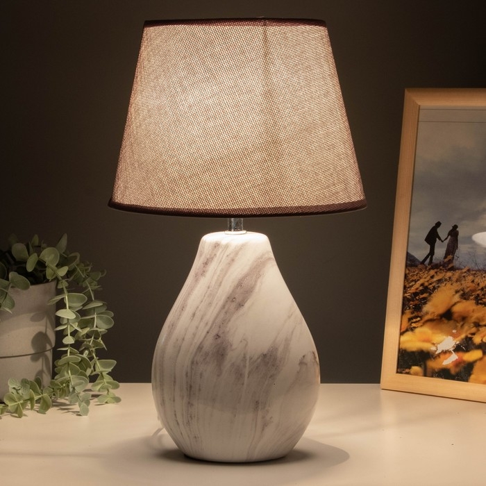 Настольная лампа Настольная лампа "Алетта" E14 40Вт серый 22х22х38 см RISALUX