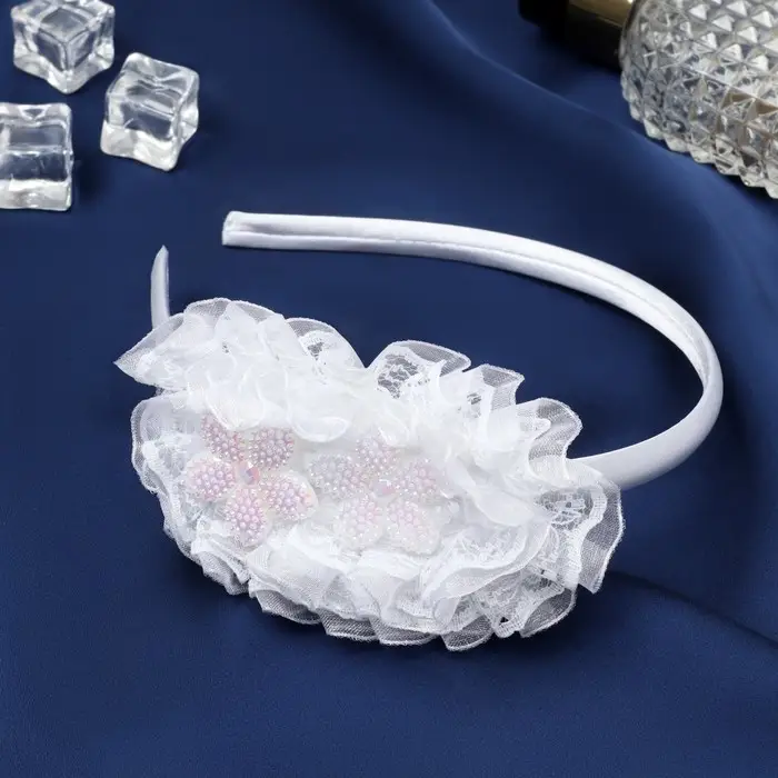 Ободок для волос «Малышка», пышность цветки, 0.9 см, белый Ободок для волос «Малышка», пышность цветки, 0.9 см, белый