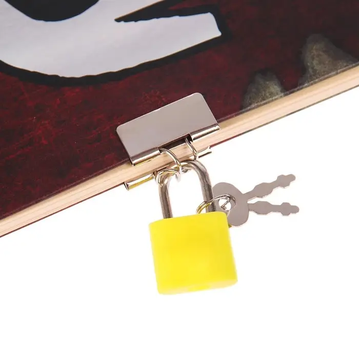 Записная книжка А5 на замочке  Записная книжка А5 на замочке "Дневник тайных открытий", 50 листов, Гравити Фолз