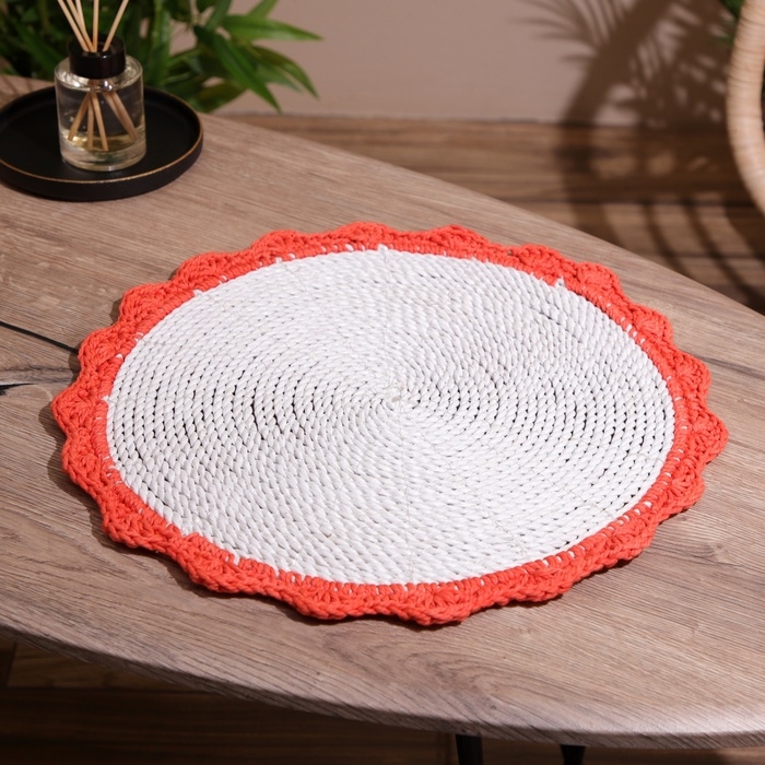 Коврик плетёный круглый 38 см Коврик плетёный круглый 38 см