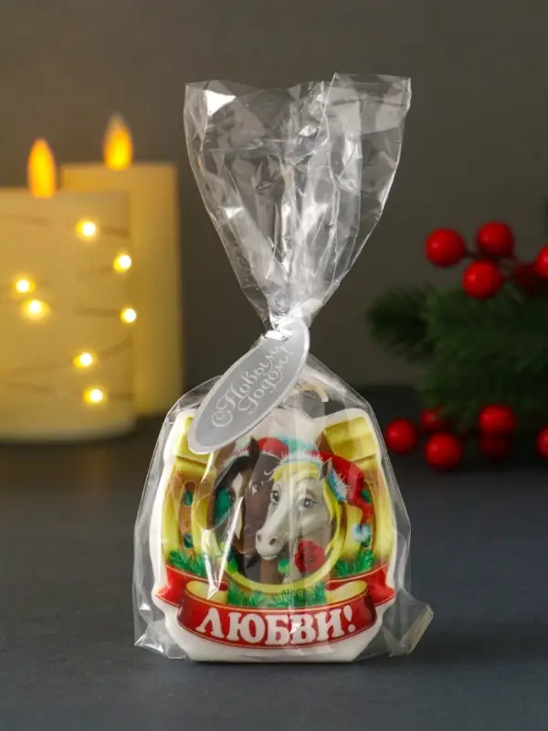 Свеча новогодняя "Подкова. Любви" 6х2,8х6 см