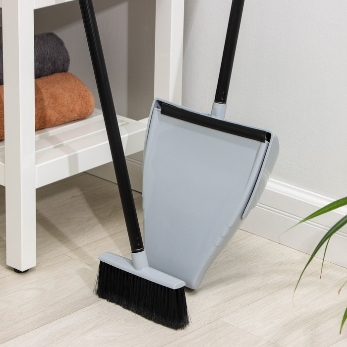 Щётка для пола с совком-ловушка Svip Original, цвет МИКС Щётка для пола с совком-ловушка Svip Original, цвет МИКС