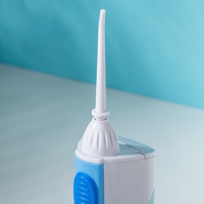 Ирригатор Luazon LIR-04, портативный, 120 мл, 2 режима, 3 насадки, от батареек Ирригатор Luazon LIR-04, портативный, 120 мл, 2 режима, 3 насадки, от батареек