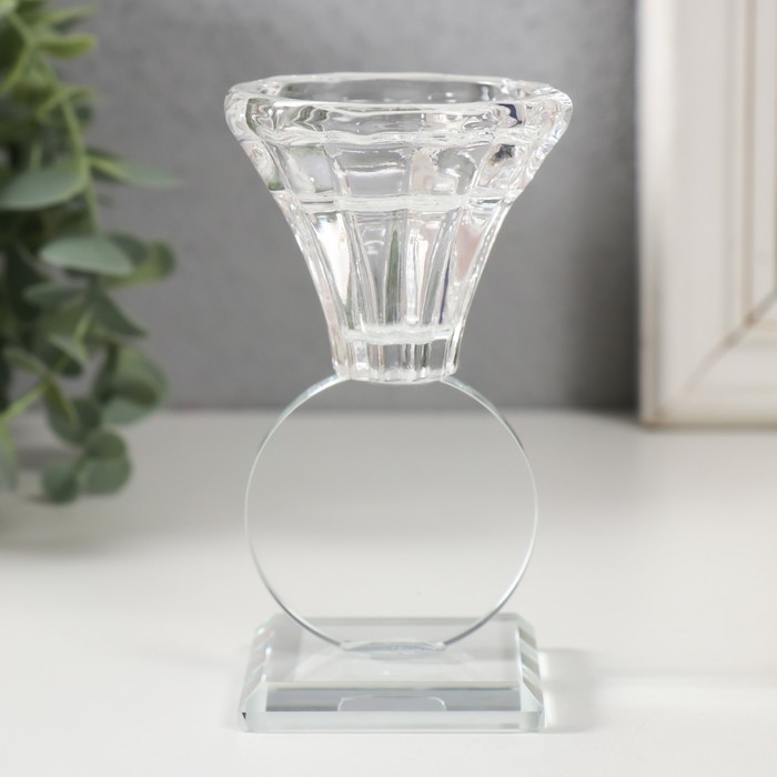 Подсвечник стекло на 1 свечу Подсвечник стекло на 1 свечу "Бутон на круге" d=2 и 3,5см 6х6х11 см