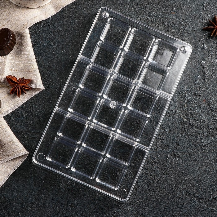 Форма для конфет и шоколада «Кубики», 20×12×2,5 см, 18 ячеек 2,5×1 см, цвет прозрачный Форма для конфет и шоколада «Кубики», 20×12×2,5 см, 18 ячеек 2,5×1 см, цвет прозрачный