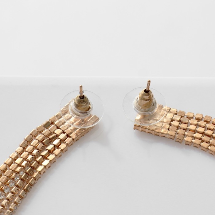 Серьги висячие со стразами «Водопад» на прямоугольнике, цвет белый в золоте, 11,5 см Серьги висячие со стразами «Водопад» на прямоугольнике, цвет белый в золоте, 11,5 см