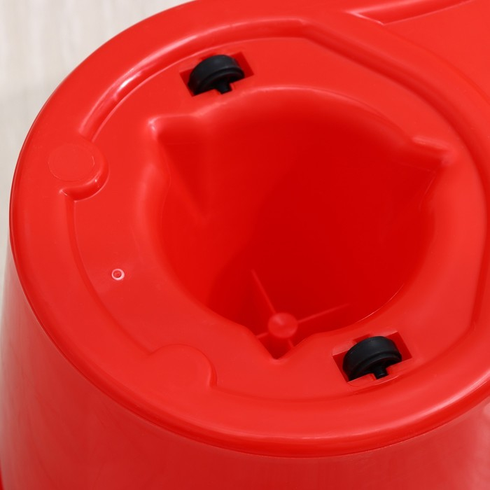 Швабра с отжимом и ведро на колёсиках с пластиковой центрифугой Доляна, 14 л, швабра, запасная насадка из микрофибры, цвет МИКС Швабра с отжимом и ведро на колёсиках с пластиковой центрифугой Доляна, 14 л, швабра, запасная насадка из микрофибры, цвет МИКС