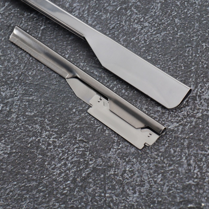 Опасная бритва, шаветт, без лезвия, 16,5/24 × 2,5 × 1,3 см, пластиковая, цвет чёрный/серебристый Опасная бритва, шаветт, без лезвия, 16,5/24 × 2,5 × 1,3 см, пластиковая, цвет чёрный/серебристый