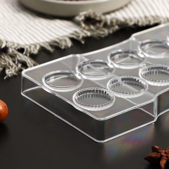 Форма для конфет и шоколада KONFINETTA «Медаль», 20×12×2,5 см, 10 ячеек 3,3×0,4 см, цвет прозрачный Форма для конфет и шоколада KONFINETTA «Медаль», 20×12×2,5 см, 10 ячеек 3,3×0,4 см, цвет прозрачный