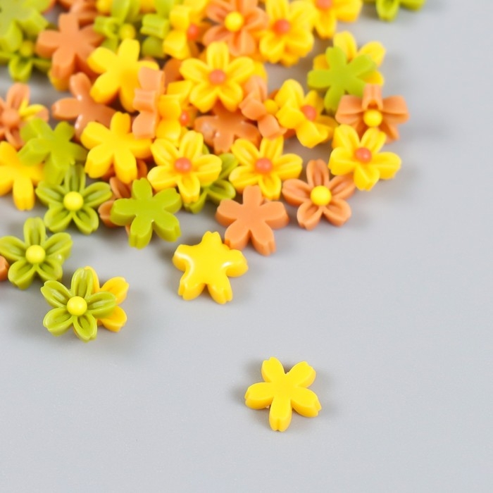 Декор для творчества пластик Декор для творчества пластик "Незабудки зелень, жёлтые, беж" набор 70 шт 0,8х0,8 см