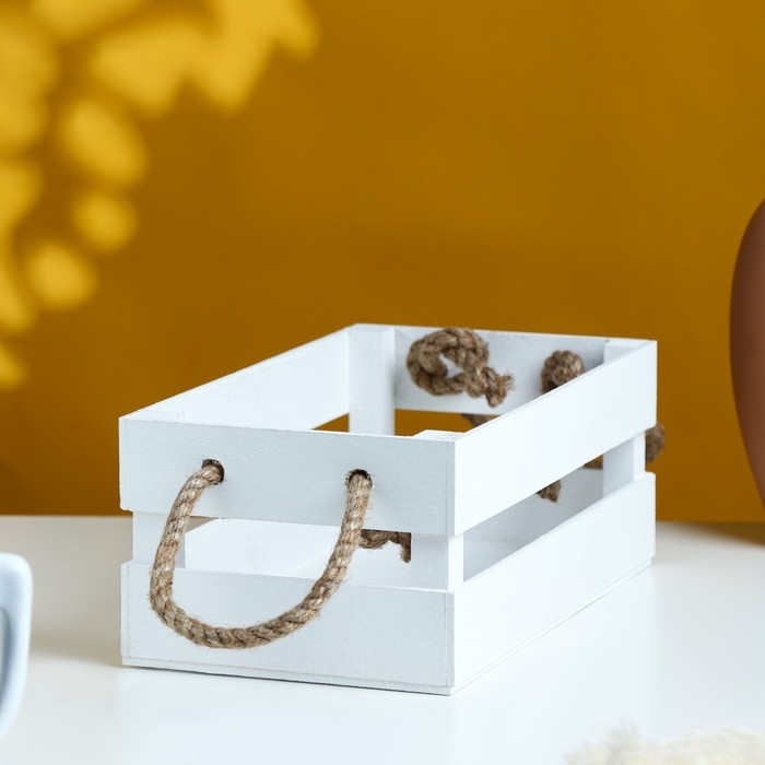 Кашпо деревянное 24.5×13.5×9 см  Кашпо деревянное 24.5×13.5×9 см "Двушка Лайт" реечное, ручка верёвка, белый Дарим Красиво