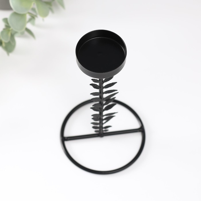 Подсвечник металл на 1 свечу Подсвечник металл на 1 свечу "Веточка с листьями" d=4 см 8х8х13,5 см