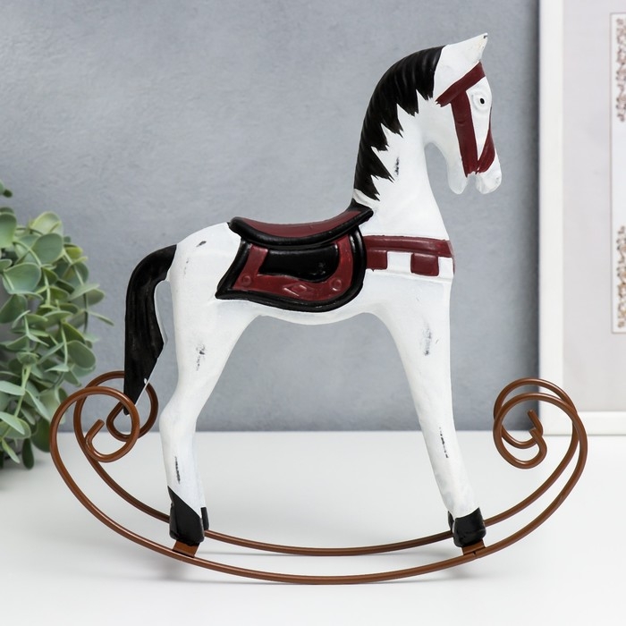 Сувенир дерево Сувенир дерево "Лошадка-качалка" белая с красным 22х5х23 см