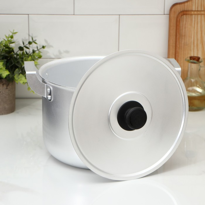 Кастрюля алюминиевая, 6 л, металлическая крышка Кастрюля алюминиевая, 6 л, металлическая крышка