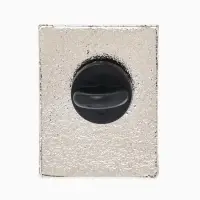 Значок &laquo;Молекулы&raquo;, дофамин, белый в серебре