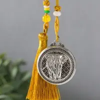 Подвеска металл, текстиль &laquo;Слон в круге, с кисточкой&raquo;, золотистый с серебром, 1.5&times;5.2&times;14 см