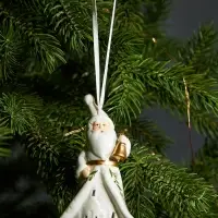 Светодиодная подвеска &laquo;Дед Мороз в белом&raquo;, 10.8&times;6.4&times;5 см, 1 LED, от батареек LR44&times;3, свечение тёплое белое