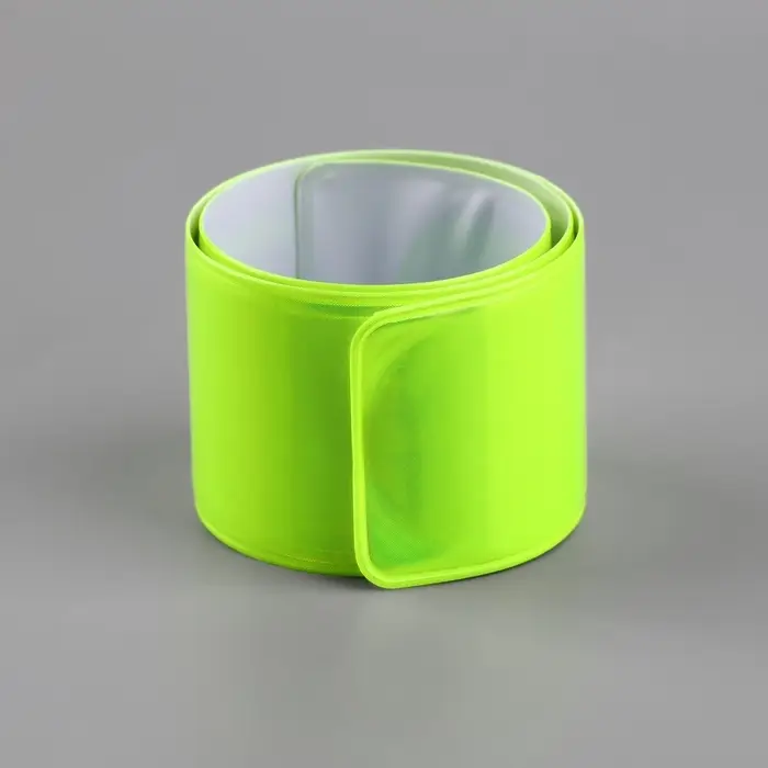 Светоотражающий слэп-браслет, самофиксирующийся, 3 × 30 см, цвет салатовый Светоотражающий слэп-браслет, самофиксирующийся, 3 × 30 см, цвет салатовый