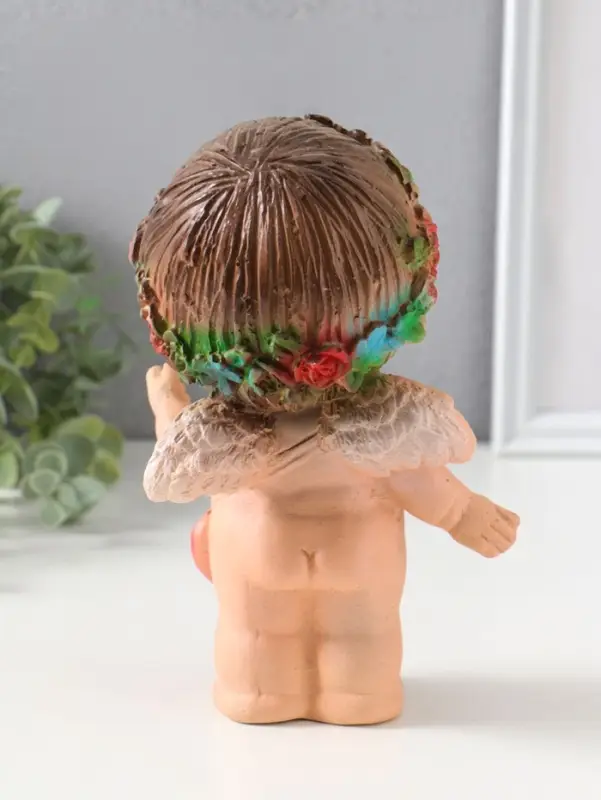 Фигура "Ангел стесняшка" 9х8х20 см , цветной