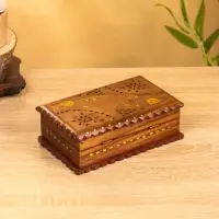 Шкатулка резная "Флористика" 20х12,5х6,5 см, дерево шишам