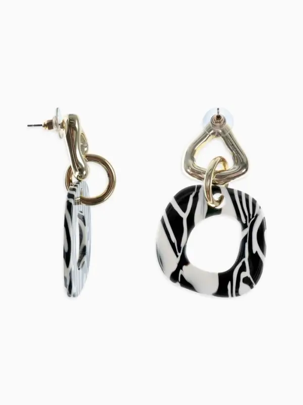 Серьги акриловые &laquo;Зебра&raquo;, цепи, чёрно-белые в золоте