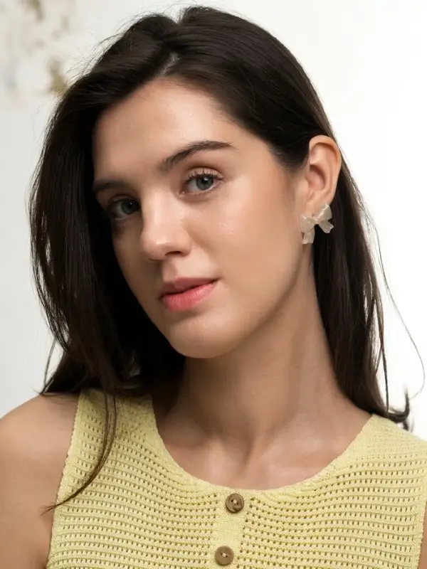 Серьги пластик &laquo;Бантик&raquo;, перламутровый, бежевые