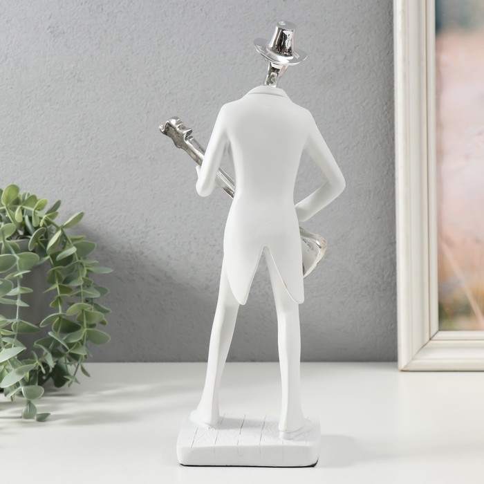 Сувенир полистоун  Сувенир полистоун "Музыкант с гитарой" белый с серебром 27,5х7,5х12,5 см