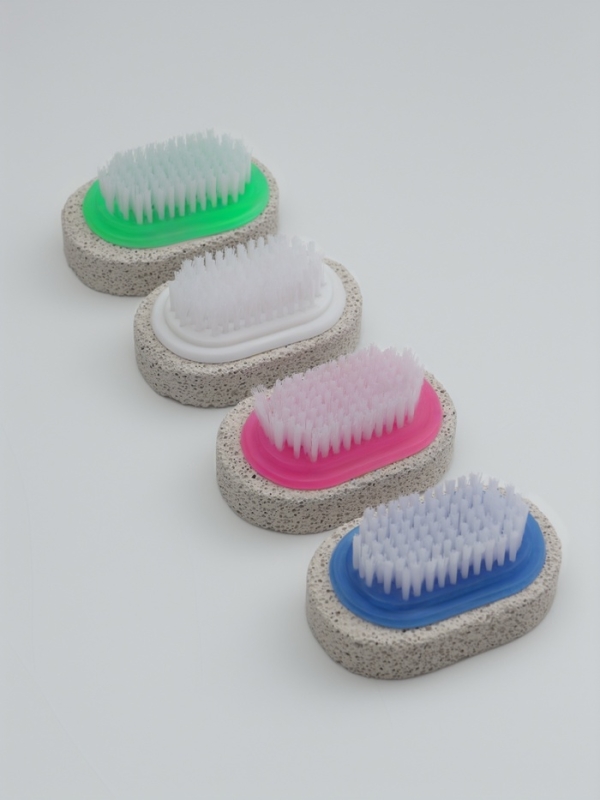 Пемза для педикюра, с щёткой, 6.5 см, в коробке, МИКС