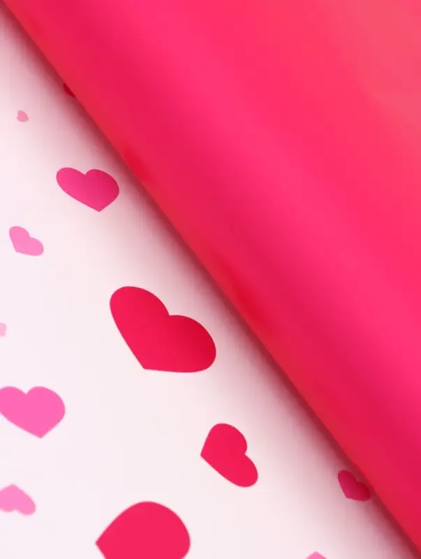 Пленка для цветов, &laquo;Сердца на белом&raquo;, барби, 57&times;57 см