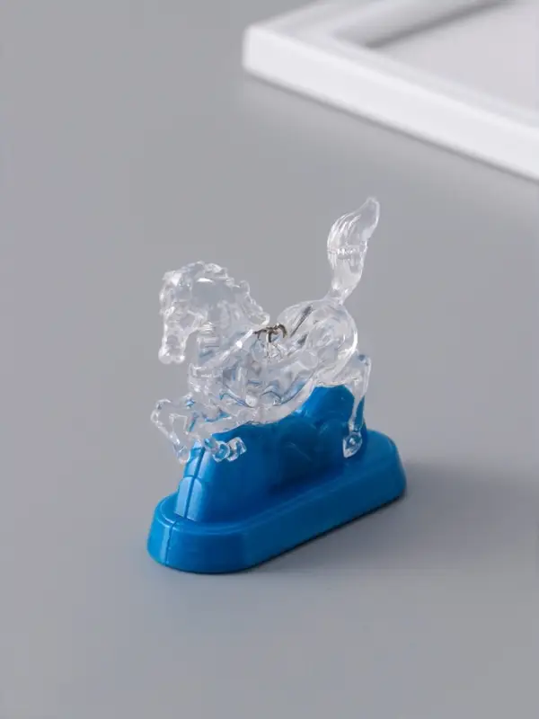 Фонарик брелок для ключей на кольце «Лошадь в горах», мигает, 6.5×2.5×6.2 см, МИКС