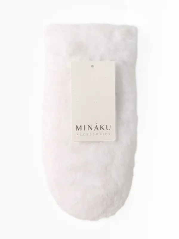 Варежки женские MINAKU цв.белый р-р 26*12см Варежки женские MINAKU цв.белый р-р 26*12см