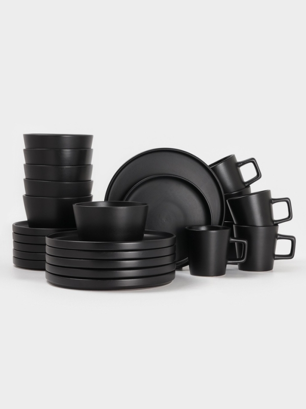 Набор посуды Доляна «Гранит», 24 предмета: тарелки 12 шт. d=20/26 см, кружки 6 шт. 340 мл, салатники 6 шт. 800 мл, керамика, чёрный Набор посуды Доляна «Гранит», 24 предмета: тарелки 12 шт. d=20/26 см, кружки 6 шт. 340 мл, салатники 6 шт. 800 мл, керамика, чёрный