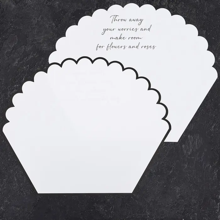 Пленка для цветов, фигурная, белая, 55×30×45 см Пленка для цветов, фигурная, белая, 55×30×45 см