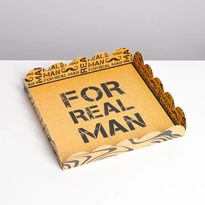Коробка для печенья, кондитерская упаковка с пластиковой крышкой, «Для настоящего мужчины», 18 х 18 х 3 см