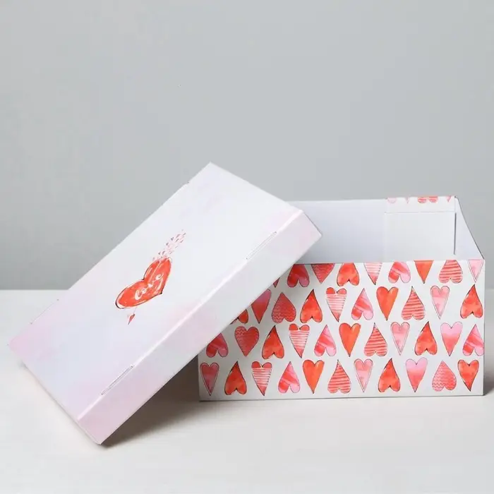 Коробка подарочная складная, упаковка, &laquo;Любовь вокруг&raquo;, 31&times;25.5&times;16 см