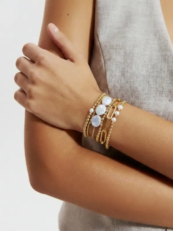 Набор браслетов &laquo;Жемчуг Барочный с цепями&raquo;, 7 шт. белый в золоте