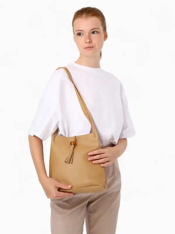 Сумка - мешок женская на магните, 25&times;10&times;26 см, бежевая