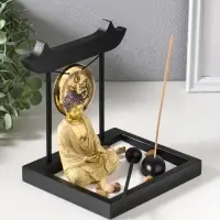 Сад Дзен "Будда в кремовом у гонга" песок+камни+аромапалочки 13,2х15х16 см