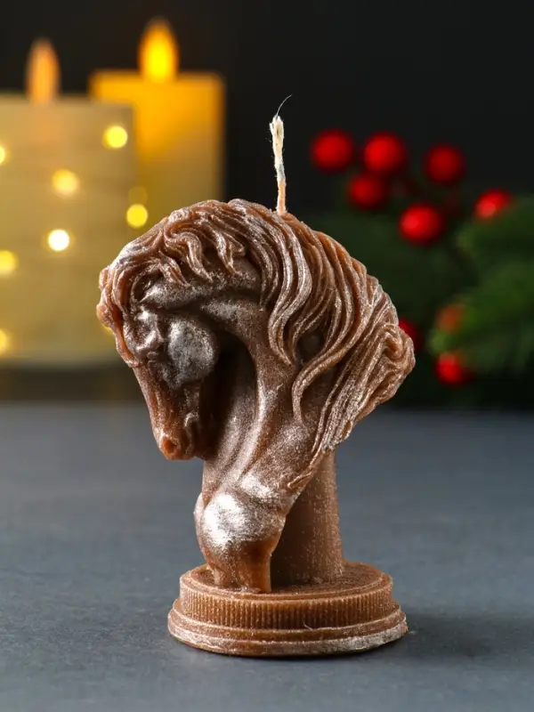 Свеча новогодняя Свеча новогодняя "Конь" 60х90 мм, ЛАК, коричневый