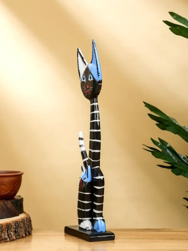 Сувенир Сувенир "Кошка с котёнком" дерево 9х5х30 см