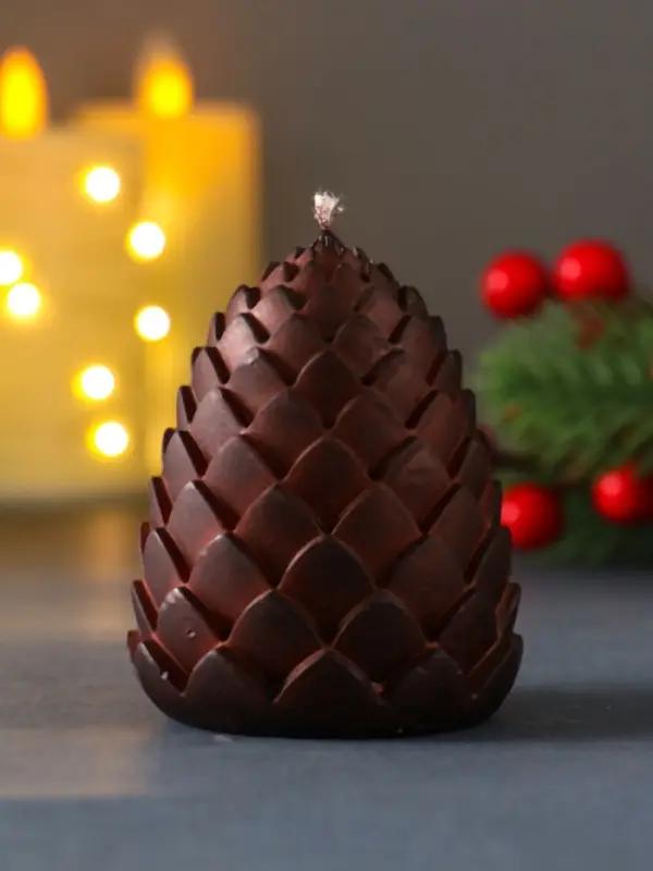 Свеча «Шишка сканди», 58×70 мм, коричневая Свеча «Шишка сканди», 58×70 мм, коричневая