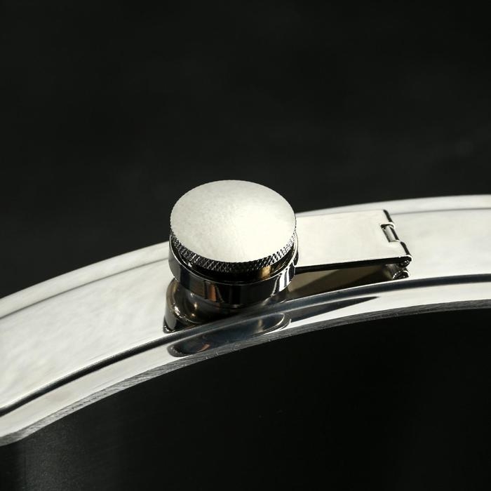 Фляга «Antistress», 1920 мл , серебристая Фляга «Antistress», 1920 мл , серебристая