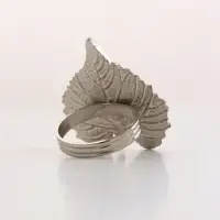 Кольцо для салфеток &laquo;Кленовый лист&raquo;, 6&times;7&times;5 см, алюминий