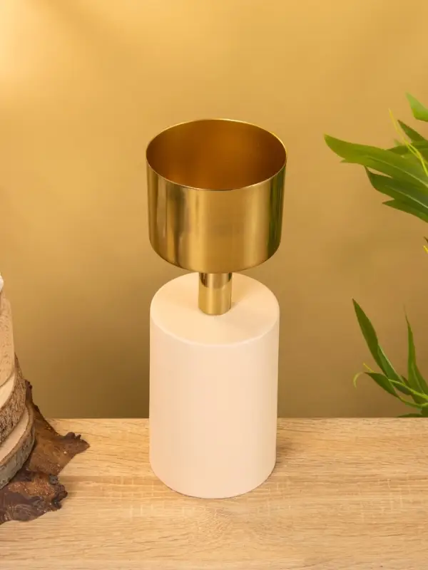 Подсвечник на 1 свечу "Кубок" бежевый с золотом 10х10х28,5 см