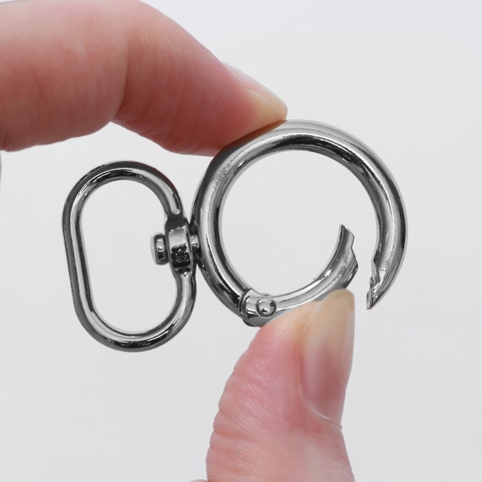 Кольцо-карабин, 43 мм, d = 27/19 мм, толщина - 4,5 мм, с креплением 20 × 3 мм, 5 шт, цвет серебряный Кольцо-карабин, 43 мм, d = 27/19 мм, толщина - 4,5 мм, с креплением 20 × 3 мм, 5 шт, цвет серебряный