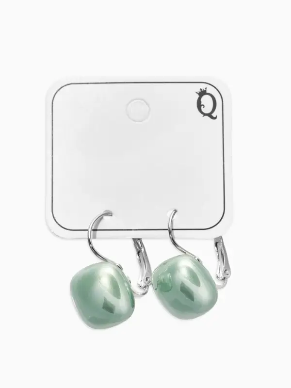Серьги пластик "Майорика" квадрат, цвет светло-зелёный в серебре