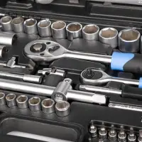 Набор инструментов 82 предмета "MASTER" AVS MTS-82